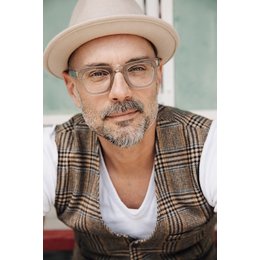 Thalia Magdeburg (42300) - Volker Klüpfel liest aus