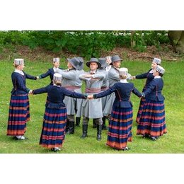 Stimmungsvolle Reise nach Lettland: Tanz und Gesang in Borken