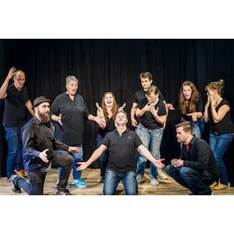 Impro Fulda - Bühnenreform - Das Ensemble des Improtheaters Fulda in Fulda