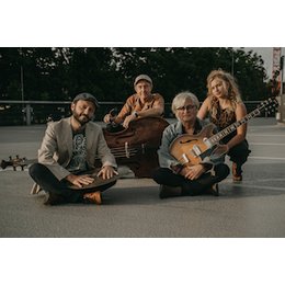 Lady R & The Paulinettes in Reutlingen