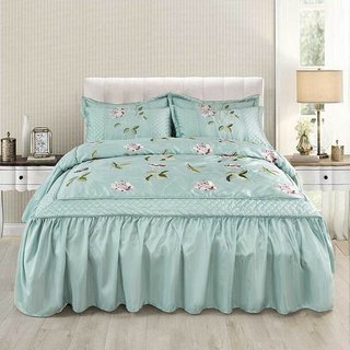Green – Brook Embroidered Bedspread Queen