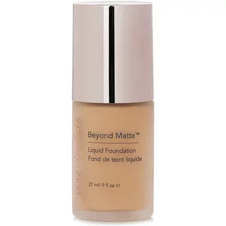 Beyond Matte Liquid Foundation - M5 (light to medium w/ gold undertones)