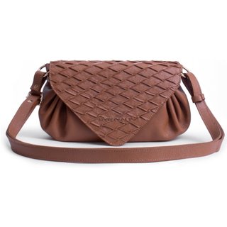 BOLSA FEMININA EM COURO TRANSVERSAL CARAMELO “ELVIRA VIRGINIA DE MIRANDA”
