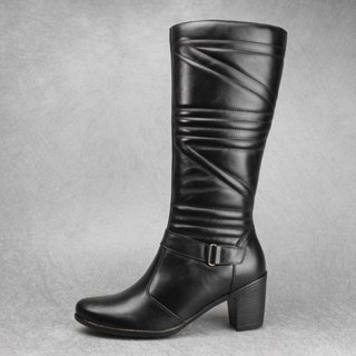 Bota Feminina Miuzzi Cano Longo Em Detalhes Geométricos Salto Bloco Preto