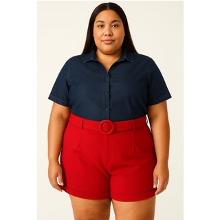 Shorts Feminino Plus Size Vermelho com Cinto Elegante