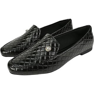 Sapato Feminino Mocassim CM Calçados Bico Quadrado Confort Matelasse Verniz Preto