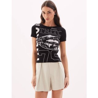 Blusa Feminina Canelada com Estampa Frontal Triton Preto