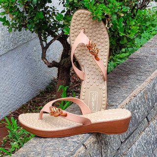 Sandália Feminina Flatform Plataforma Anatômica Leve Macio Confortável Chinelo De Dedo Antiderrapante Ortopédico Casual Dia A Dia Caramelo