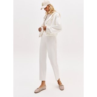 Calça Carrot Cintura Alta Bolsos Sport Easy