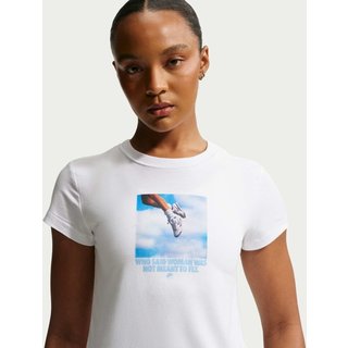Camiseta Nike Sportswear Photo Feminina