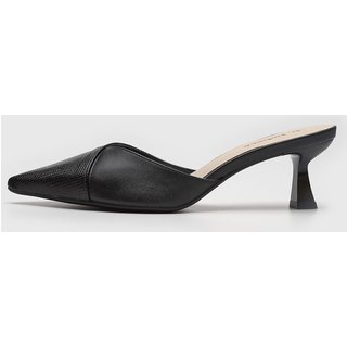 Scarpin Feminino cê Salto Baixo Flare Preto