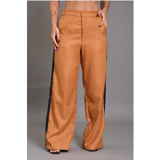 Calça Pantalona Feminina com Detalhe Lateral Lemier Collection Caramelo