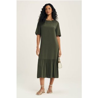 Vestido Feminino Com Decote Canoa Marialícia Verde