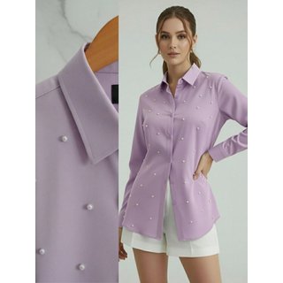 Camisa Social Feminina com Pérolas Premium Lilás | Blusa de Luxo Manga Longa Elegante com Aplicações de Pérolas Longa