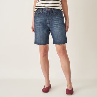 Bermuda Jeans Cintura Alta com Barra Desfeita