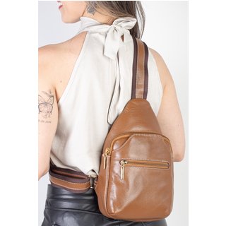 Mini mochila feminina transversal de couro liso Jenny - Caramelo