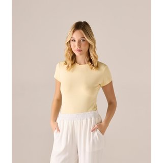 Blusa Makenji Basica Decote Careca Feminina Amarelo Claro