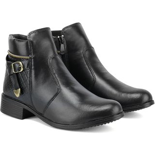 Bota Feminina Cano Curto Fivela Zíper Bico Redondo Conforto