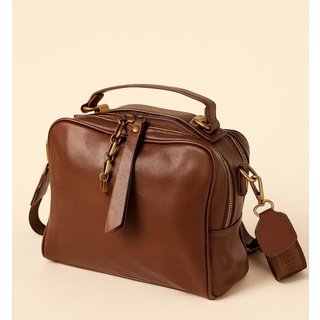 Bolsa Média Transversal D Bell Outlet Texturizada Marrom
