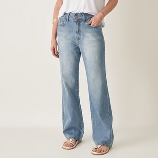 Calça Jeans Reta Cintura Alta Gancho Alongado Confort