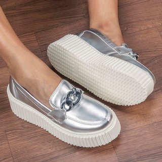 Mocassim Feminino GuGi Victoria Metalizado Sola Alta Antiderrapante Moda Prata