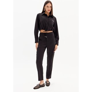 Calça Carrot Cintura Alta Pregas Sport Easy
