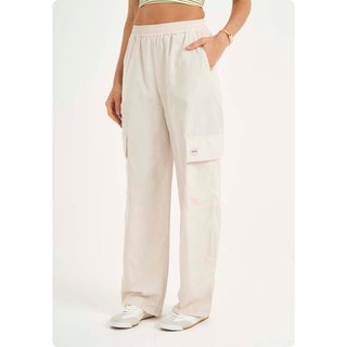 Calça Nylon Feminina Bege Colcci Sport