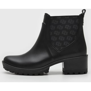 Bota Chelsea Colcci Cano Curto Tratorada Preta