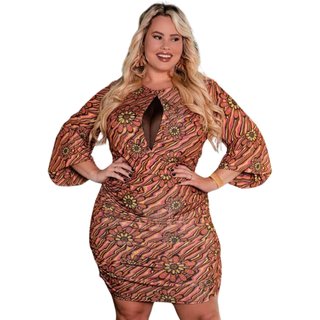 Vestido Plus Size Estampado com Recorte no Decote Coral