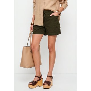 Shorts Cargo Feminino de Algodão Conforto e Estilo Casual Cintura Elástica Bolsos Laterais Verde