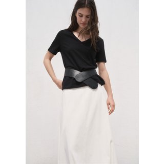 Camiseta Feminina Mango Decote V Preta