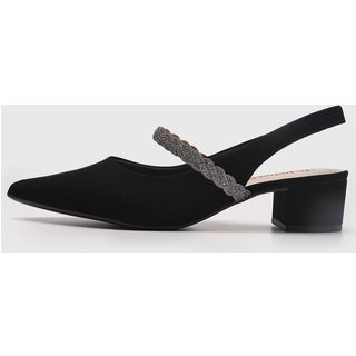 Scarpin Feminino cê Salto Baixo Detalhe Trançado Preto