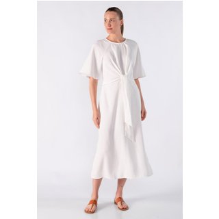 Vestido midi com transpasse na cintura Branco
