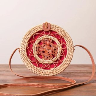BOLSA DE PRAIA DE RATTAN ESTRUTURADA COM FORRO - BARBADOS - Vermelho - MELLOW BRAZIL