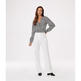 Calca Boot Com Bolso-Faca Feminina Off White