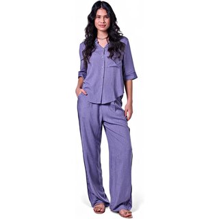 Camisa Feminina Manga Curta Listrada Viscose Cinza Claro Incolor