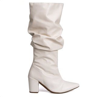 Bota Feminina Slouchy Enrugada Salto Geométrico Bico Fino Off White