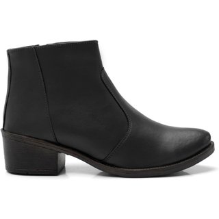 Coturno Feminino Bota Lisa Tratorada Salto Baixo Cano Curto Preta