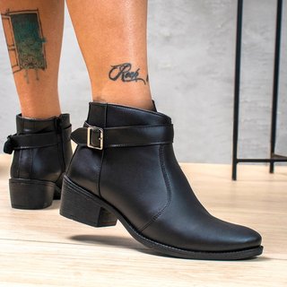 Bota Feminina Cano Curto Salto Baixo Com Fivela Zíper Lateral Preta