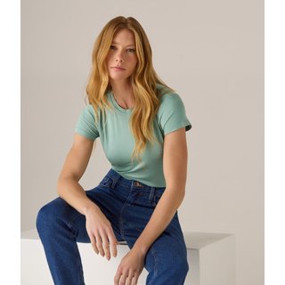 Blusa Makenji Basica Decote Careca Feminina Verde Claro