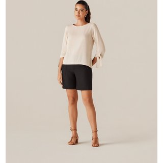 Bermuda Media Com Dois Bolsos Feminina Preta
