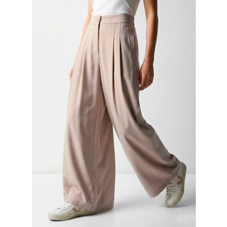 Calça Pantalona Bege Mocca com Pregas Feminina com Bolsos