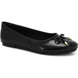 Sapatilha Verniz Preto Flexível Comfortflex 2463423-1