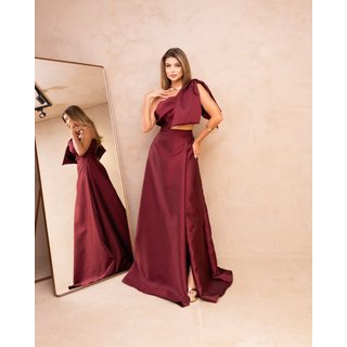 Vestido Longo de Festa Madrinhas Laço Abetura Lateral Acetinado Elegante Taylina Marsala