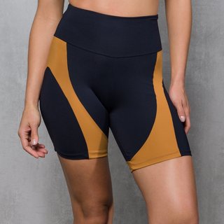 Bermuda Feminina De Chelles Recortes Contrastantes PretaFT1120BE