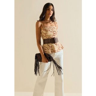 Blusa Morena Rosa Ajustada Decote Reto Sem Alça Padrão Bege