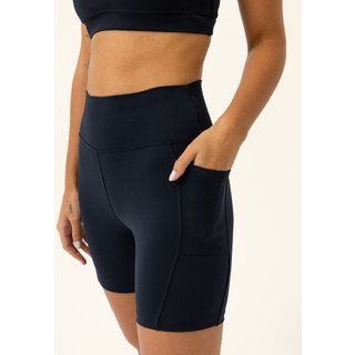Bermuda Fitness com bolso Preta