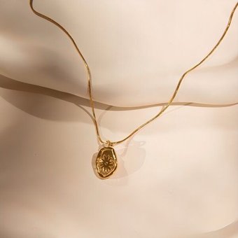 ELEKTROPULLI Superfeine zeitlose Kette 1mm schmal mit BOHO Anhänger, Set mit Ohrringen
