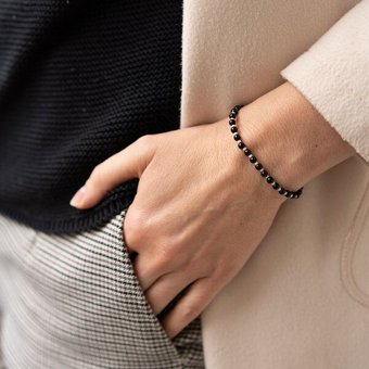 juni Perlenarmband "YinYang" mit verstellbarer Schiebeperle aus recyceltem Gold oder Silber