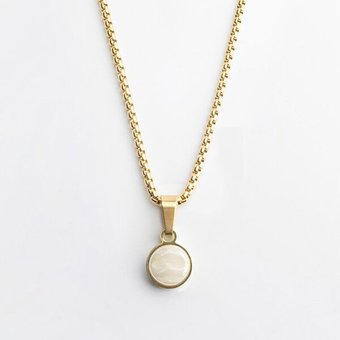 ALEXASCHA Kurze Kette mit Anhänger | Mix & Match | Goldkette